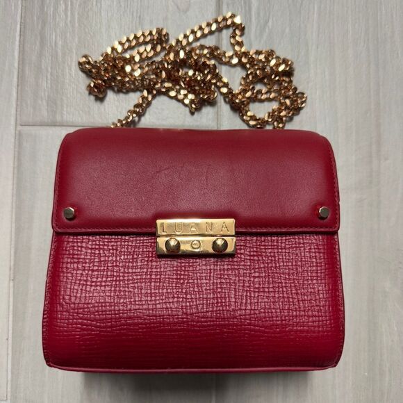 Luana Marella Shoulder Bag in Vixen - Picture 1 of 4